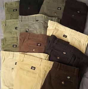 Dockers Bundle 13 Pairs
